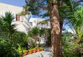 Grecja Santorini Kamari Dolphins Apartments